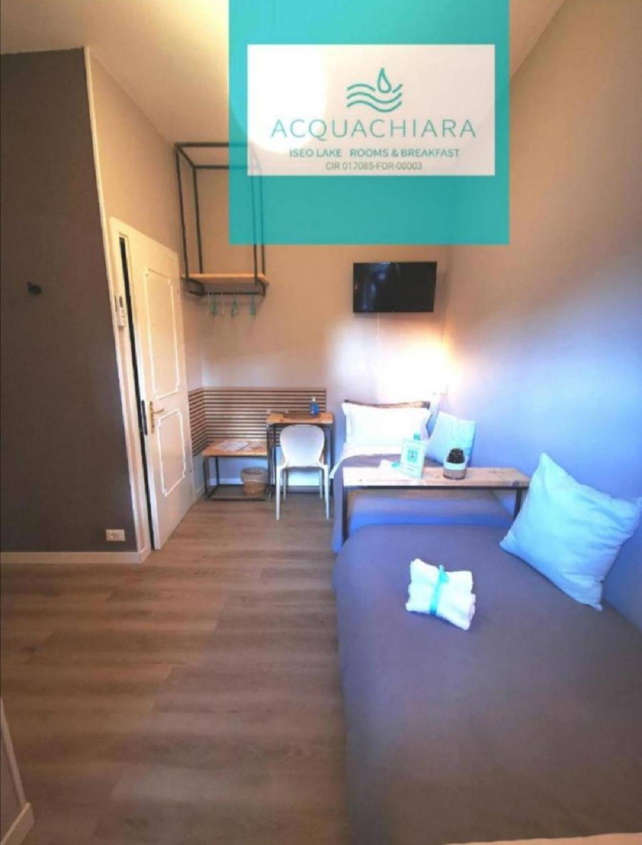 Acquachiara Iseo Deluxe Bed & Breakfast Iseo Center With Garden And Parking Inside Chambre photo