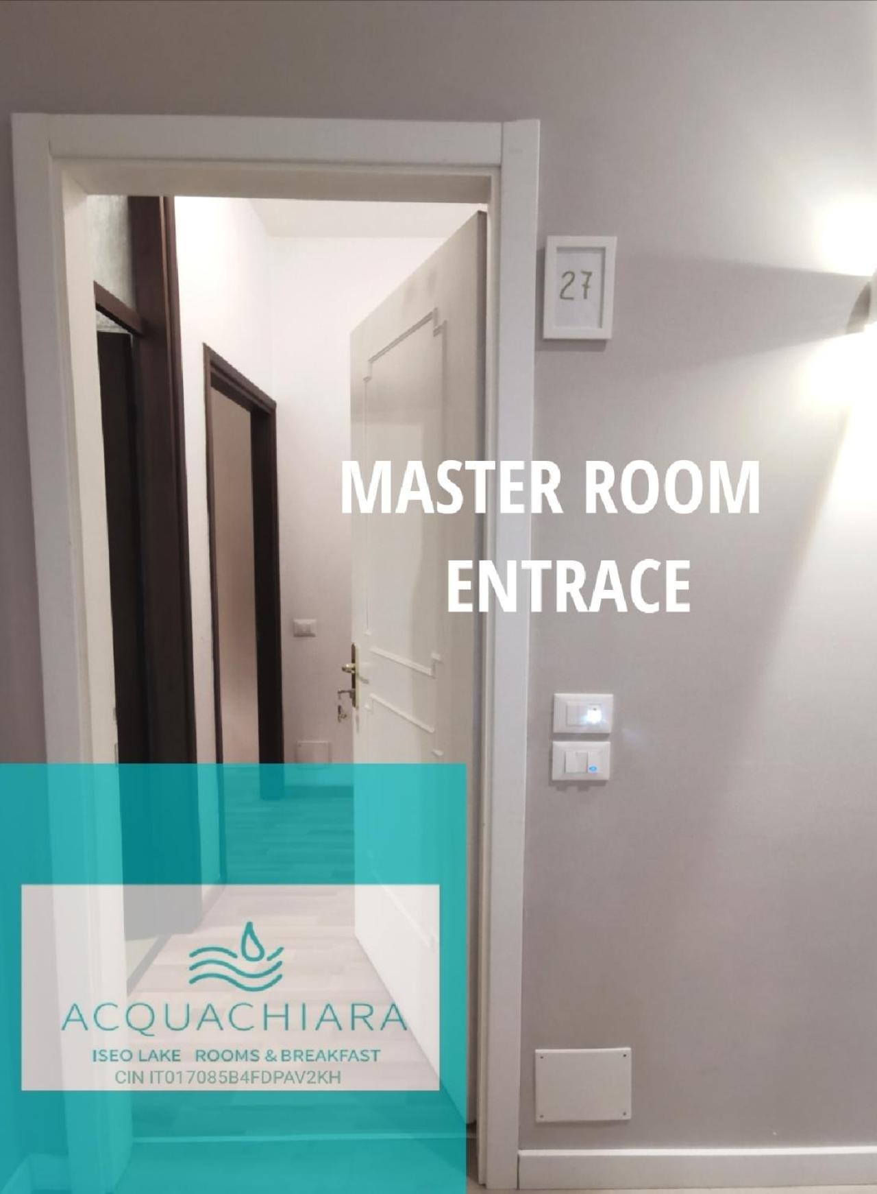Acquachiara Iseo Deluxe Bed & Breakfast Iseo Center With Garden And Parking Inside Extérieur photo